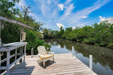 Copropriété à louer à Indian Rocks Beach, Floride: 2 chambres, 131.46 m2 № 2104404 - photo 2