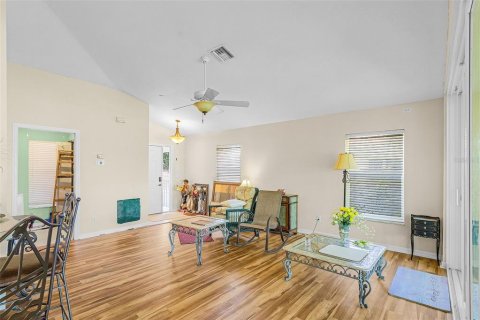 Copropriété à vendre à Port Charlotte, Floride: 2 chambres, 123.28 m2 № 1851286 - photo 13