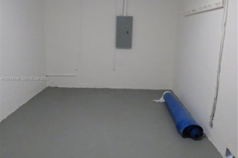Casa en venta en Homestead, Florida, 3 dormitorios, 123.1 m2 № 2382037 - foto 24