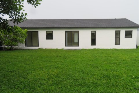 Casa en venta en Homestead, Florida, 3 dormitorios, 123.1 m2 № 2382037 - foto 5