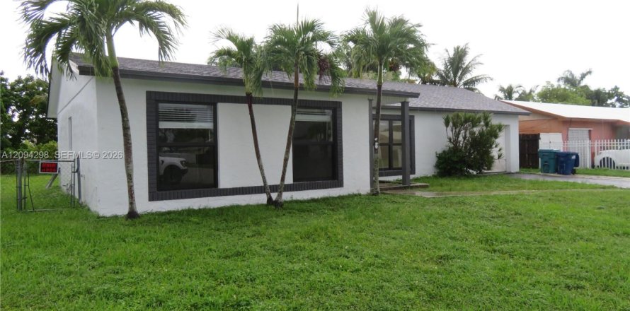 Casa en Homestead, Florida 3 dormitorios, 123.1 m2 № 2382037