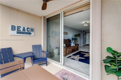 Condo in Tavernier, Florida, 2 bedrooms  № 1868684 - photo 27