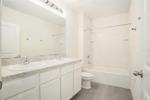 Villa ou maison à vendre à Zephyrhills, Floride: 4 chambres, 224.82 m2 № 1718540 - photo 24