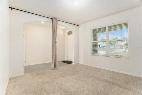 Villa ou maison à vendre à Zephyrhills, Floride: 4 chambres, 224.82 m2 № 1718540 - photo 5