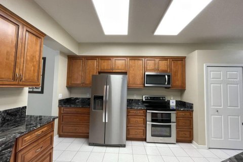 House in Leesburg, Florida 3 bedrooms, 197.23 sq.m. № 2094245 - photo 23