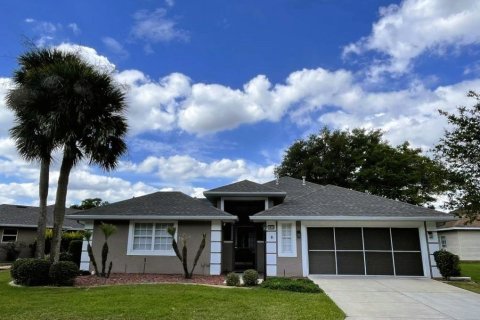 Villa ou maison à Leesburg, Floride 3 chambres, 197.23 m2 № 2094245