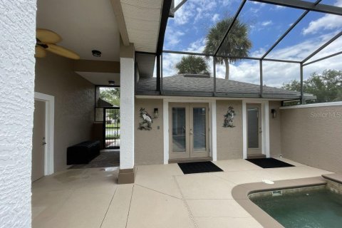 House in Leesburg, Florida 3 bedrooms, 197.23 sq.m. № 2094245 - photo 12