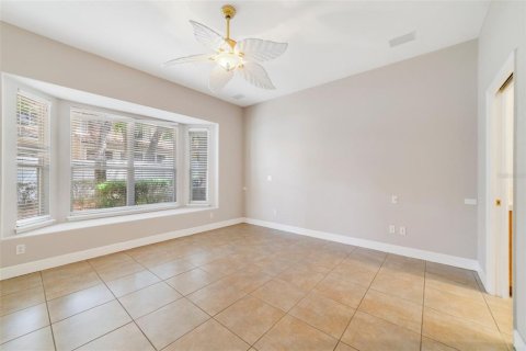 Touwnhouse à louer à Orlando, Floride: 4 chambres, 263.47 m2 № 1894549 - photo 8