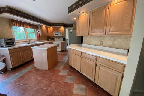 Casa en venta en Apopka, Florida, 4 dormitorios, 279.82 m2 № 2210413 - foto 23