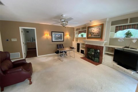 Casa en venta en Apopka, Florida, 4 dormitorios, 279.82 m2 № 2210413 - foto 22