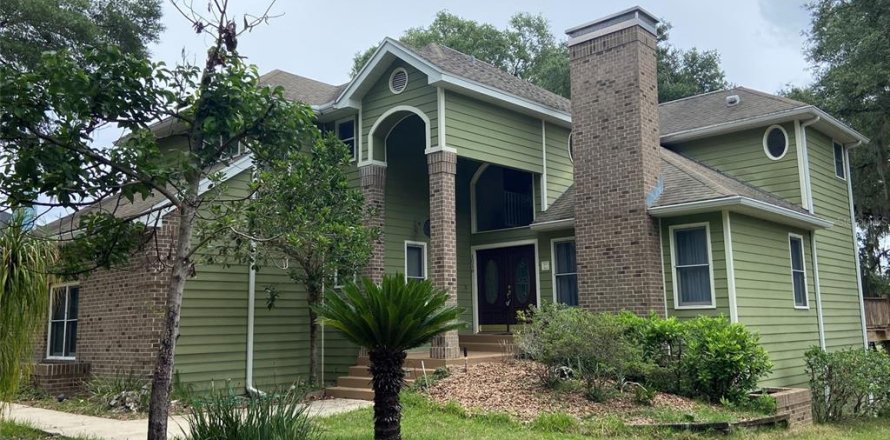 Casa en Apopka, Florida 4 dormitorios, 279.82 m2 № 2210413