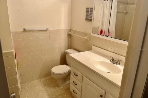 Condo in Clearwater, Florida, 2 bedrooms  № 1657103 - photo 16