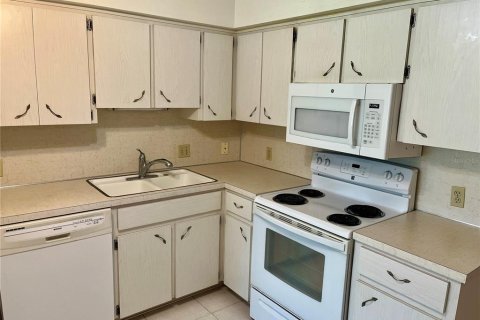 Condo in Clearwater, Florida, 2 bedrooms  № 1657103 - photo 7