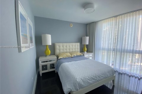 Condominio en alquiler en Miami, Florida, 3 dormitorios, 169.55 m2 № 1922064 - foto 21