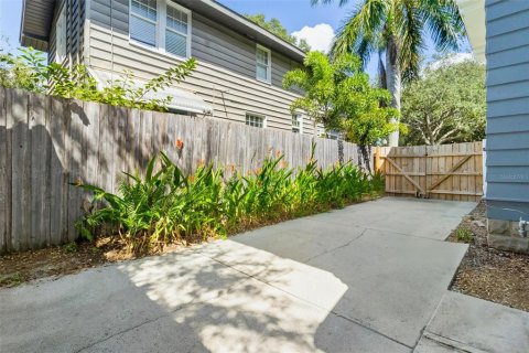 Casa en venta en Saint Petersburg, Florida, 3 dormitorios, 174.47 m2 № 1914576 - foto 27