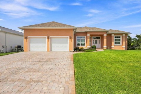 House in Nokomis, Florida 3 bedrooms, 243.68 sq.m. № 2349432