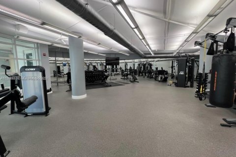 Condo in Miami, Florida  № 1950833 - photo 9