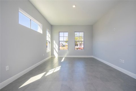 Casa en venta en Orlando, Florida, 5 dormitorios, 306.21 m2 № 2142527 - foto 27