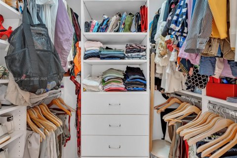 Купить кондоминиум в Авентура, Флорида 3 спальни, 173.73м2, № 1925437 - фото 23