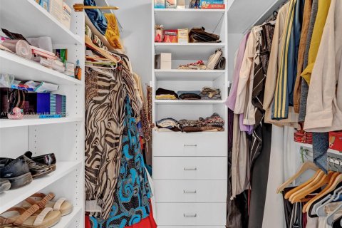 Купить кондоминиум в Авентура, Флорида 3 спальни, 173.73м2, № 1925437 - фото 22