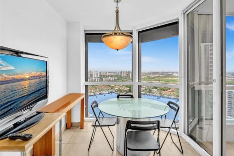 Купить кондоминиум в Авентура, Флорида 3 спальни, 173.73м2, № 1925437 - фото 16