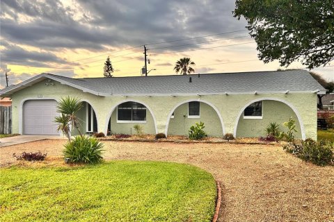 Villa ou maison à Ormond-by-the-Sea, Floride 3 chambres, 120.12 m2 № 2148214