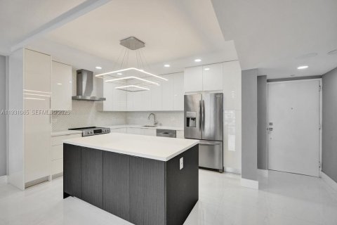 Condominio en venta en Sunny Isles Beach, Florida, 2 dormitorios, 139.82 m2 № 2077041 - foto 13