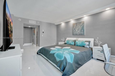 Condominio en venta en Sunny Isles Beach, Florida, 2 dormitorios, 139.82 m2 № 2077041 - foto 20