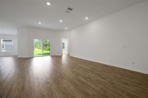 House in Orange Park, Florida 3 bedrooms, 158.96 sq.m. № 2099649 - photo 29