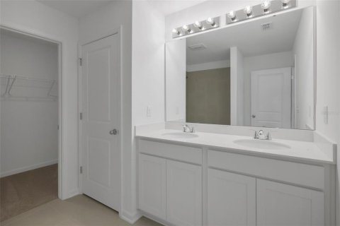 House in Orange Park, Florida 3 bedrooms, 158.96 sq.m. № 2099649 - photo 21