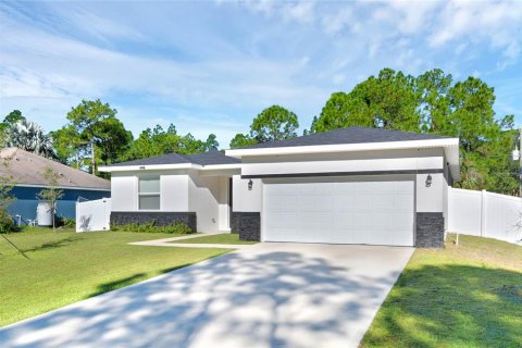 Villa ou maison à vendre à Palm Bay, Floride: 3 chambres, 136.75 m2 № 2266906 - photo 2