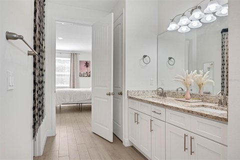 Villa ou maison à vendre à Palm Bay, Floride: 3 chambres, 136.75 m2 № 2266906 - photo 17