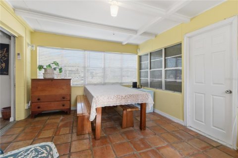 Купить виллу или дом в Холмс-Бич, Флорида 4 комнаты, 93.74м2, № 2344515 - фото 8