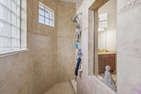 Villa ou maison à vendre à Fellsmere, Floride: 4 chambres, 236.16 m2 № 2388490 - photo 16
