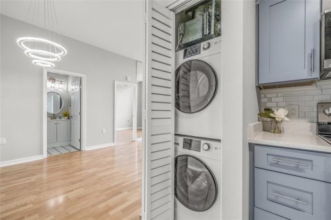 Condominio en venta en Saint Petersburg, Florida, 2 dormitorios, 66.43 m2 № 1839053 - foto 9