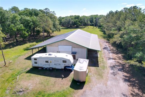 House in Lakeland, Florida 3 bedrooms, 335.1 sq.m. № 1651183 - photo 13