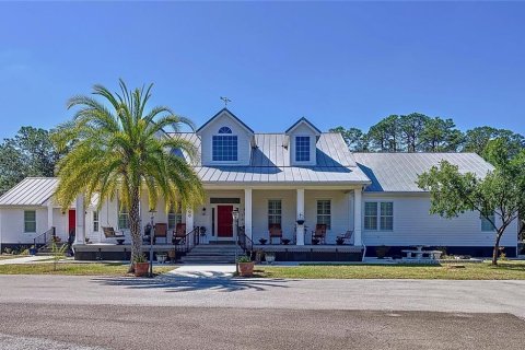 House in Lakeland, Florida 3 bedrooms, 335.1 sq.m. № 1651183 - photo 11