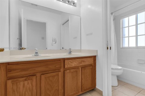 Villa ou maison à vendre à Homestead, Floride: 3 chambres, 245.35 m2 № 2068226 - photo 22