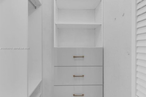 Villa ou maison à vendre à Homestead, Floride: 3 chambres, 245.35 m2 № 2068226 - photo 24