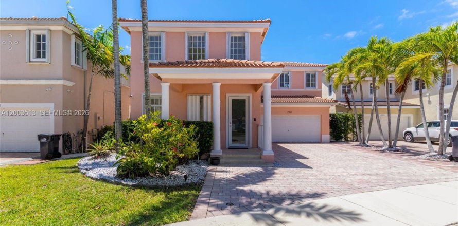 Villa ou maison à Homestead, Floride 3 chambres, 245.35 m2 № 2068226