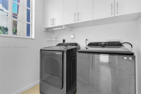 Villa ou maison à vendre à Homestead, Floride: 3 chambres, 245.35 m2 № 2068226 - photo 26