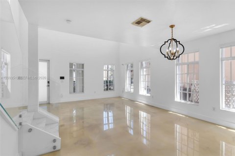 Villa ou maison à vendre à Homestead, Floride: 3 chambres, 245.35 m2 № 2068226 - photo 6