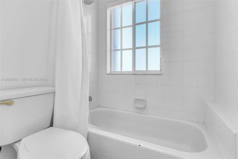 Villa ou maison à vendre à Homestead, Floride: 3 chambres, 245.35 m2 № 2068226 - photo 23