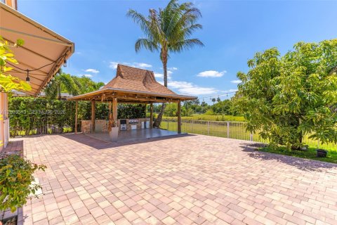 Villa ou maison à vendre à Homestead, Floride: 3 chambres, 245.35 m2 № 2068226 - photo 29