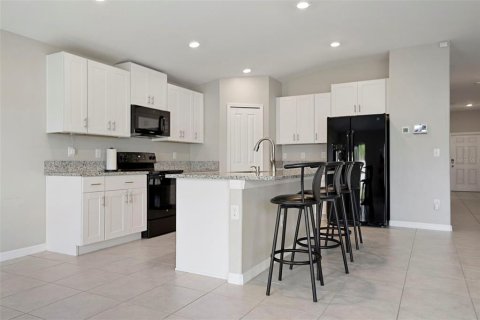 House in Riverview, Florida 4 bedrooms, 179.77 sq.m. № 1828628 - photo 18