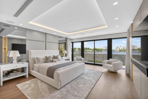 Villa ou maison à vendre à Fort Lauderdale, Floride: 4 chambres, 433.57 m2 № 2265644 - photo 2