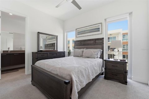 Touwnhouse à vendre à Sarasota, Floride: 3 chambres, 213.68 m2 № 2142298 - photo 26