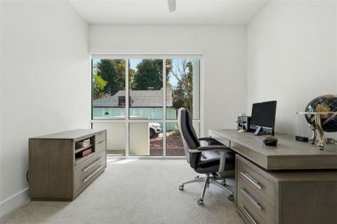 Touwnhouse à vendre à Sarasota, Floride: 3 chambres, 213.68 m2 № 2142298 - photo 6
