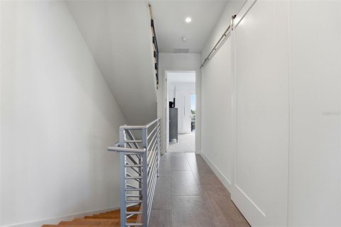 Touwnhouse à vendre à Sarasota, Floride: 3 chambres, 213.68 m2 № 2142298 - photo 23