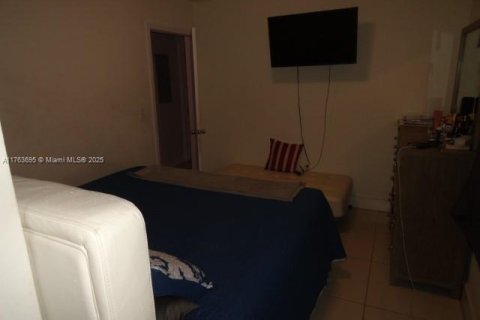 Купить виллу или дом в Майами, Флорида 4 спальни, 136.94м2, № 1868333 - фото 18